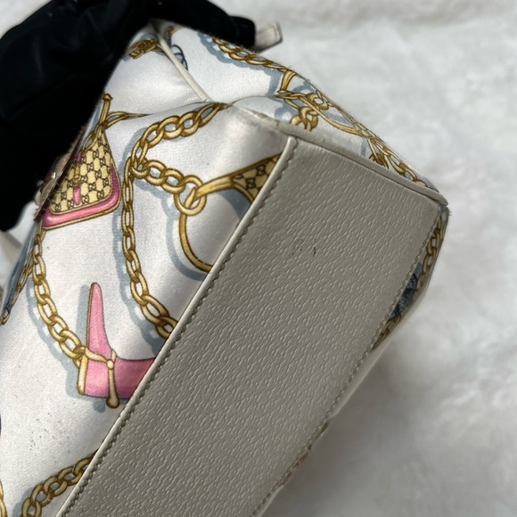 RARE GUCCI One of a kind Handbag-CHARMY collection  perfect in every way. - Picture 9 of 16